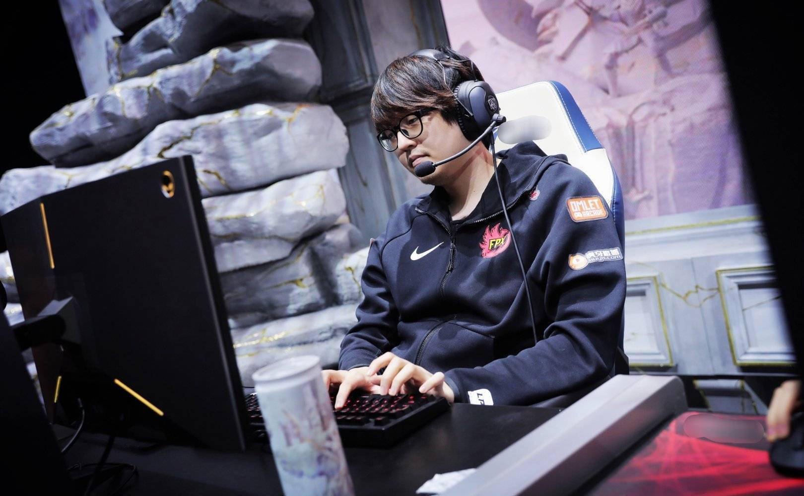 开云体育Doinb巅峰对决，Ming与40激战巴黎圣日耳曼分钟，回归赛场胜负难料！的简单介绍