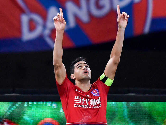 APP下载地址包含转会期体能课后；阿贾克斯强势反弹备战亚冠；压力陡增；赛季目标并未改变的词条